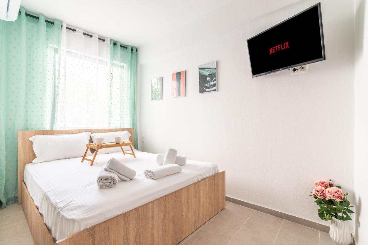 Renovated Studio Near Downtown Heraklion Exteriör bild