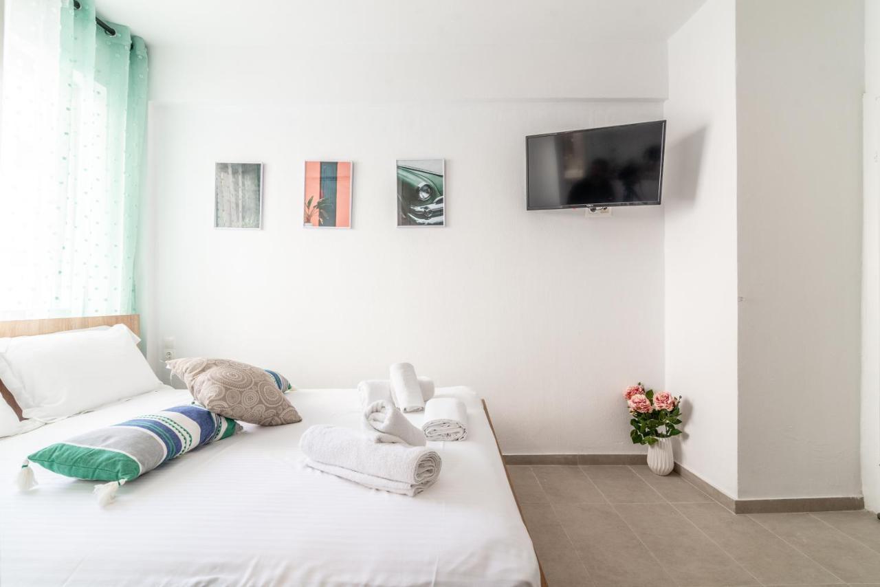Renovated Studio Near Downtown Heraklion Exteriör bild